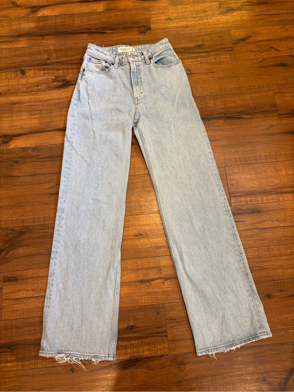 Abercrombie & Fitch Light Wash High-Rise Straight Jeans